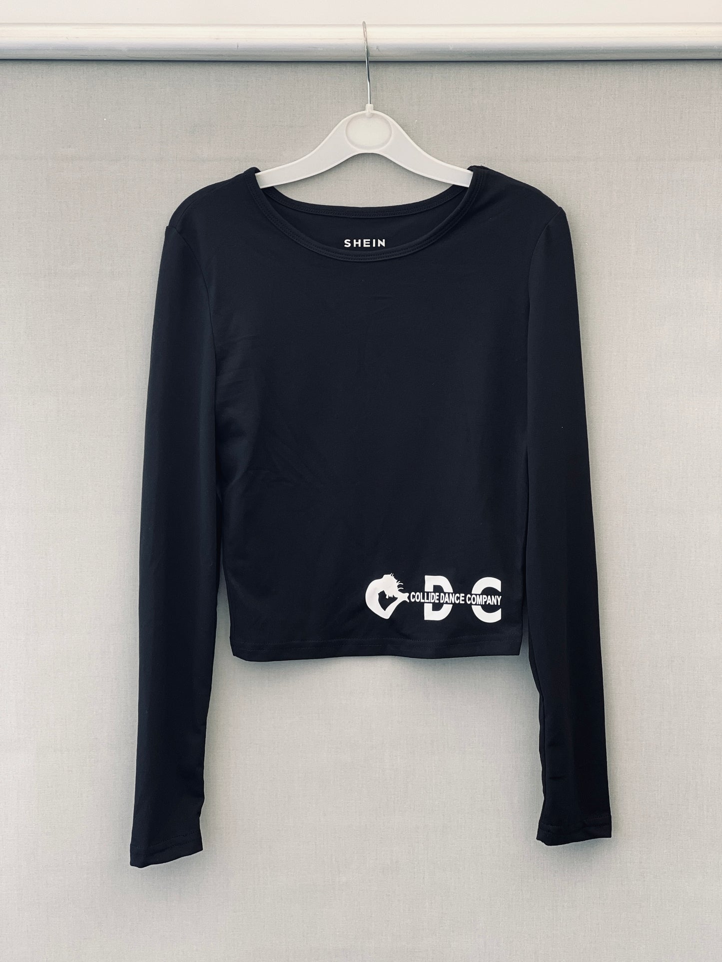 Adult Cropped Long Sleeved T-Shirt